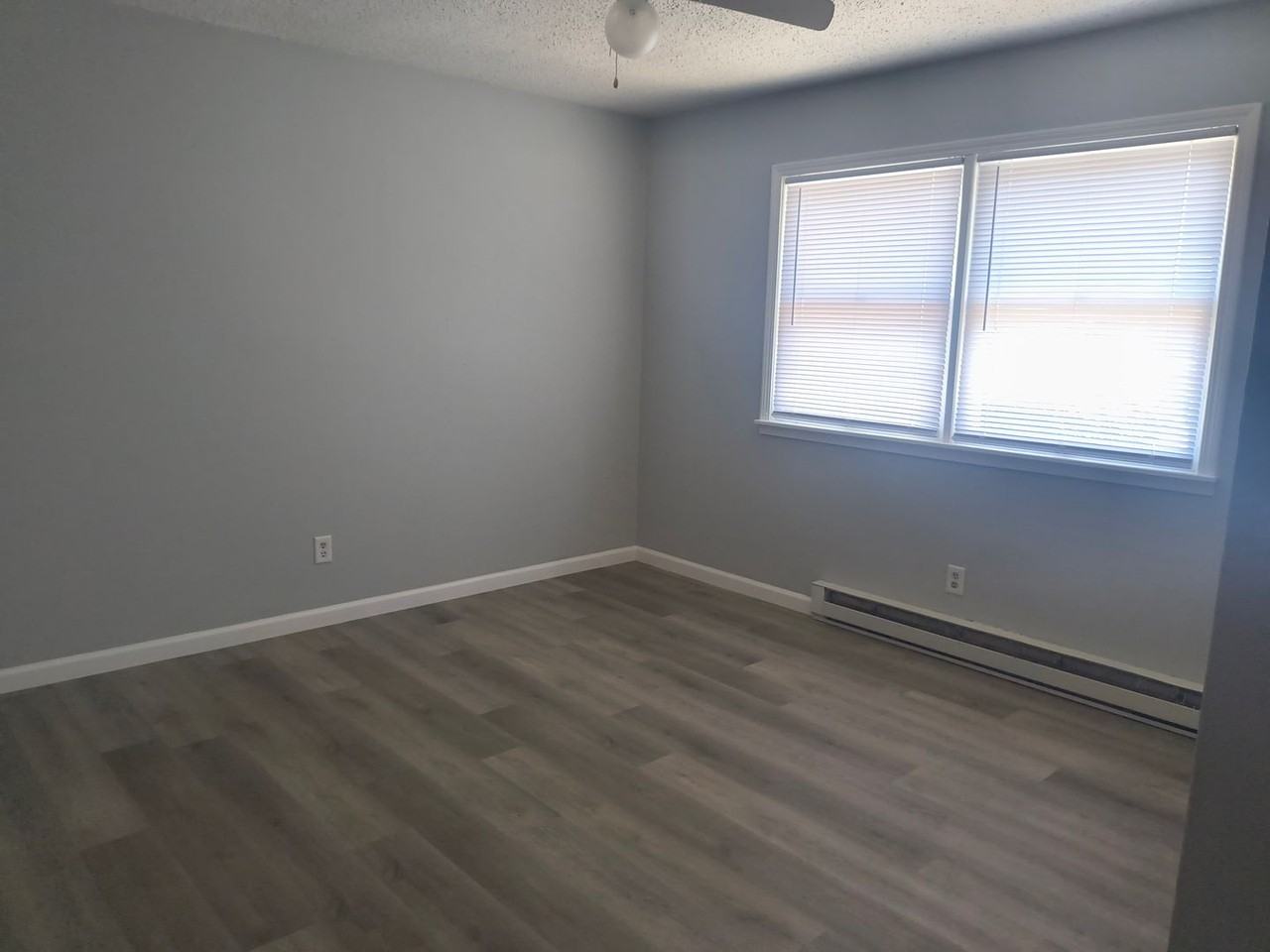 604 W Haven Dr - Photo 5 of 9