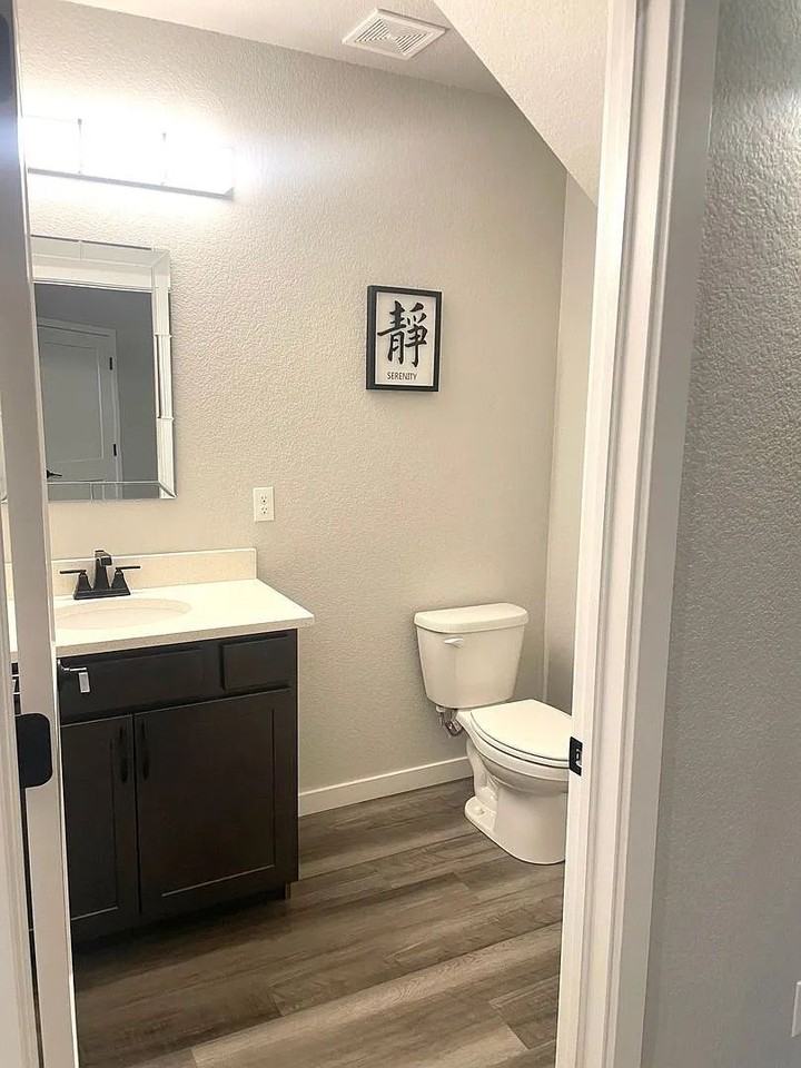2828 2828 Straus Lane  - 2828 Straus Lane - Photo 7 of 19