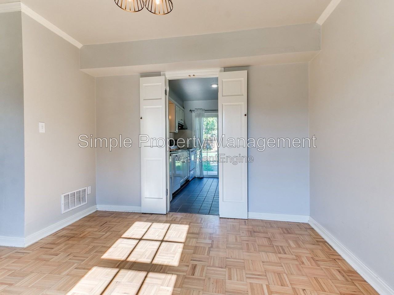 3715 N Lee Ave #1 - Photo 7 of 16