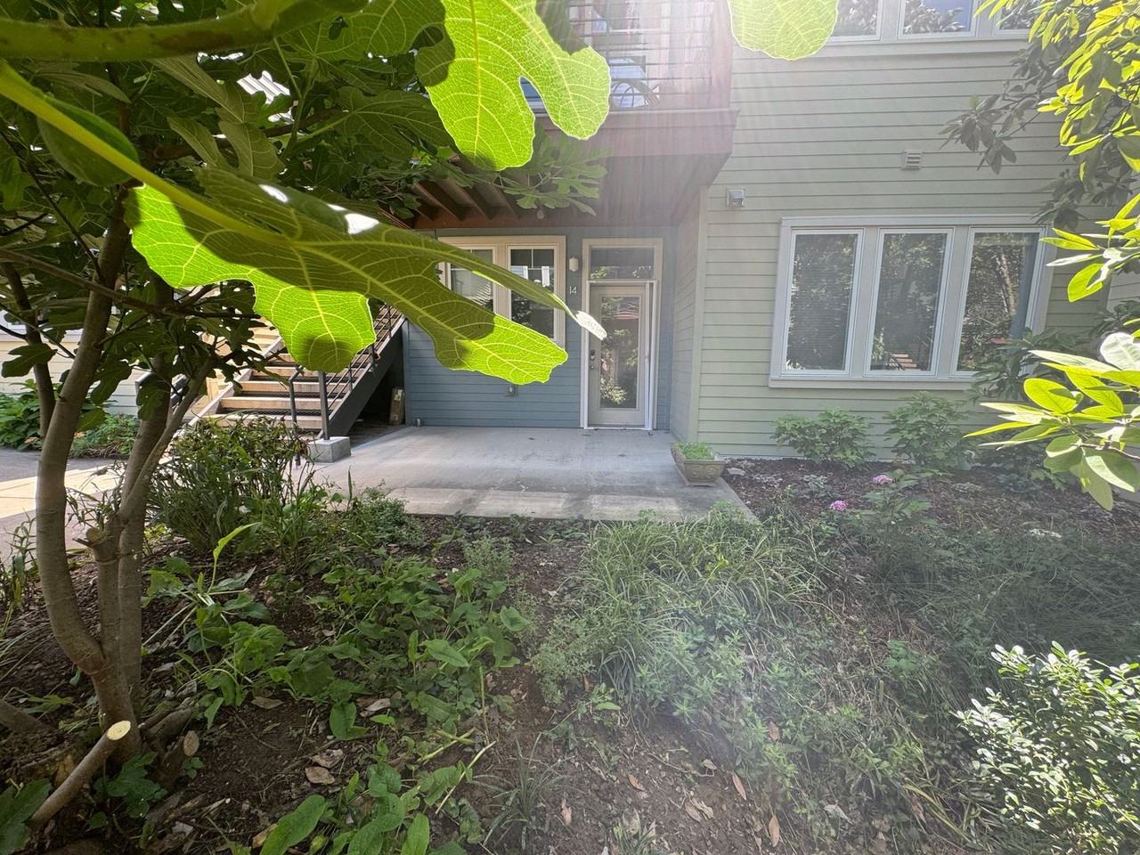 1325 5th Ave N #14 - Photo 3 of 10
