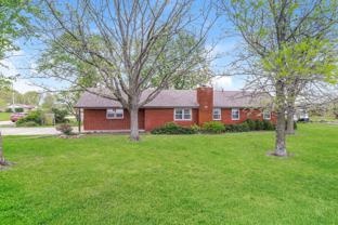 3445 Se 45th St - Photo 1 of 1