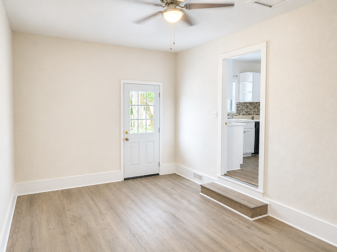 2501 Baylor Ave - Photo 3 of 7