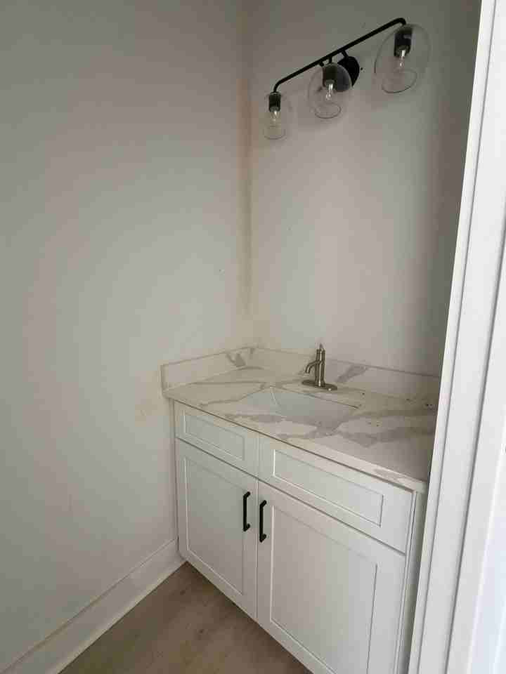 29 Old Barn Way - Photo 3 of 5