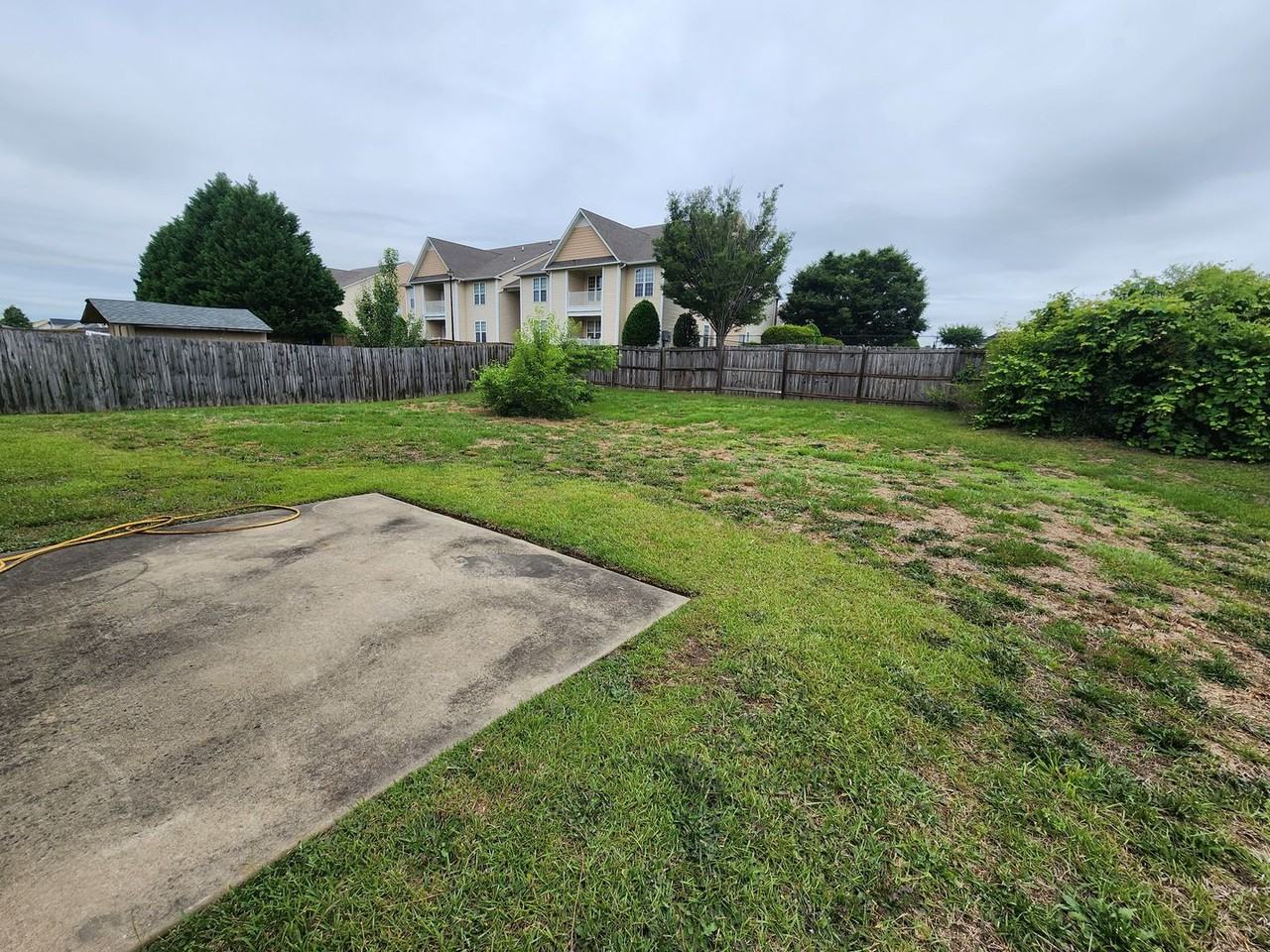 5716 Scarecrow Ct - Photo 5 of 32