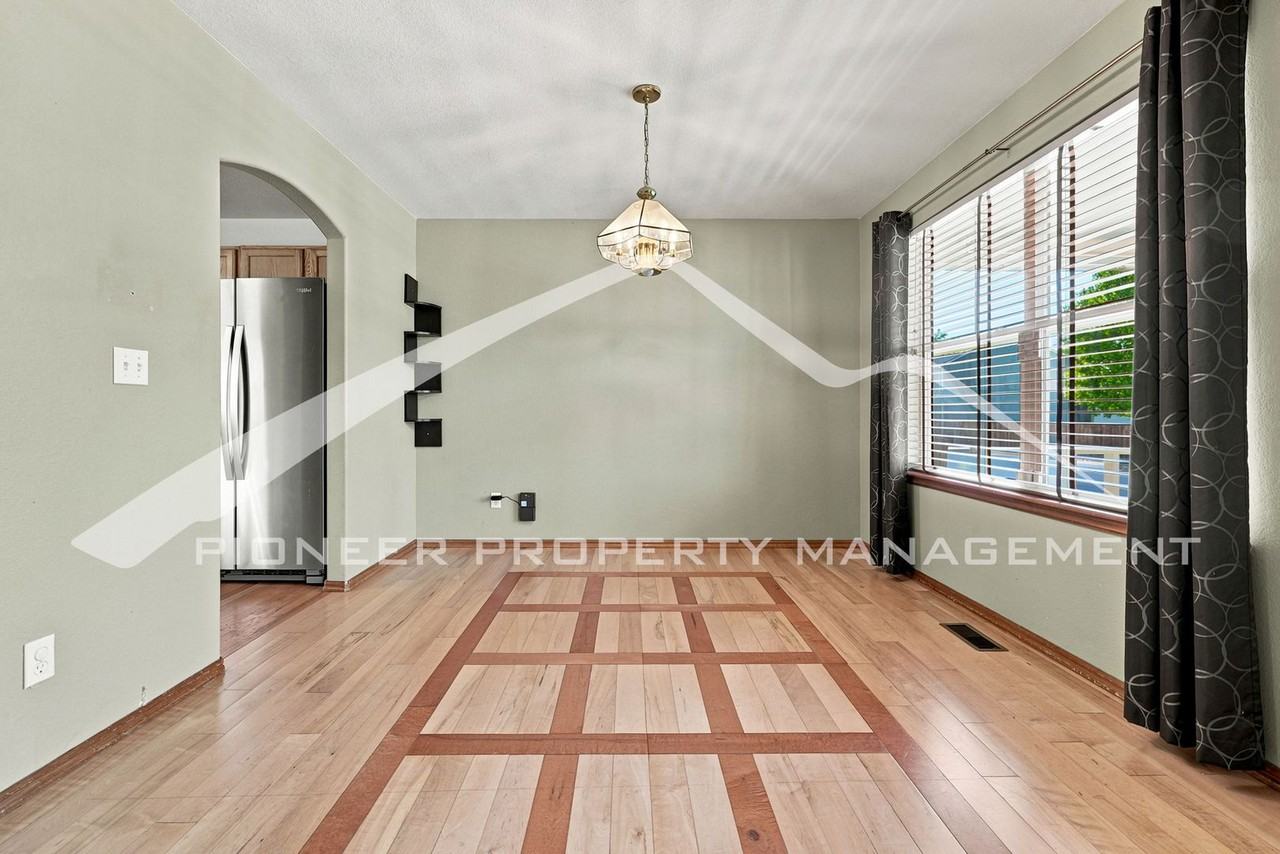 18834 E Prentice Dr - Photo 4 of 26