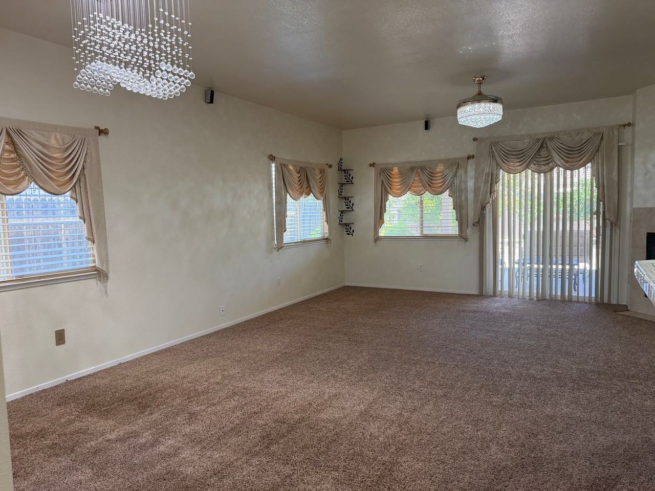 1947 Expedition Way - Photo 7 of 34