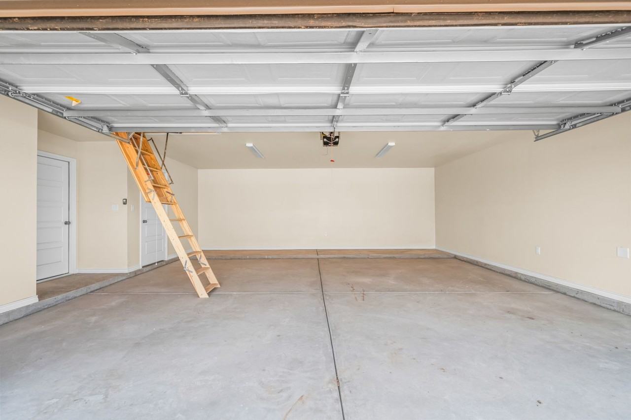 11207 11207 N CR 2800 A - Photo 4 of 32