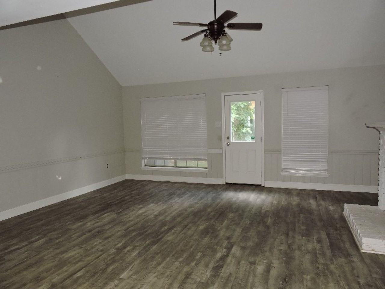 9072 Kilt Place Ave - Photo 2 of 4