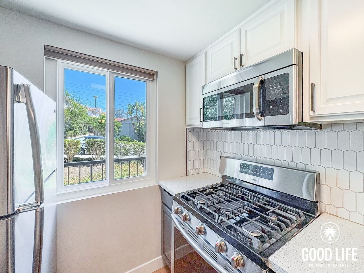 2349 Altisma Way #B - Photo 4 of 24