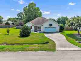 featured image of 403 Arabian Ln
