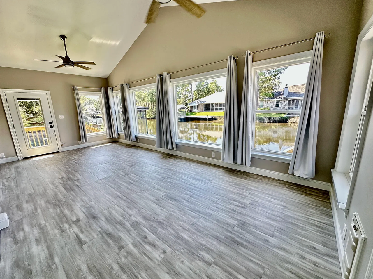 1643 Kalakaua Ct - Photo 6 of 11