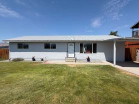 209 Goldcrest St - Photo 1 of 1