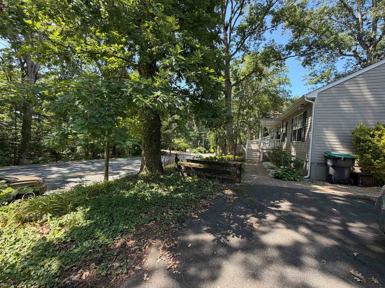 1611 Cherry Ave - Photo 4 of 41