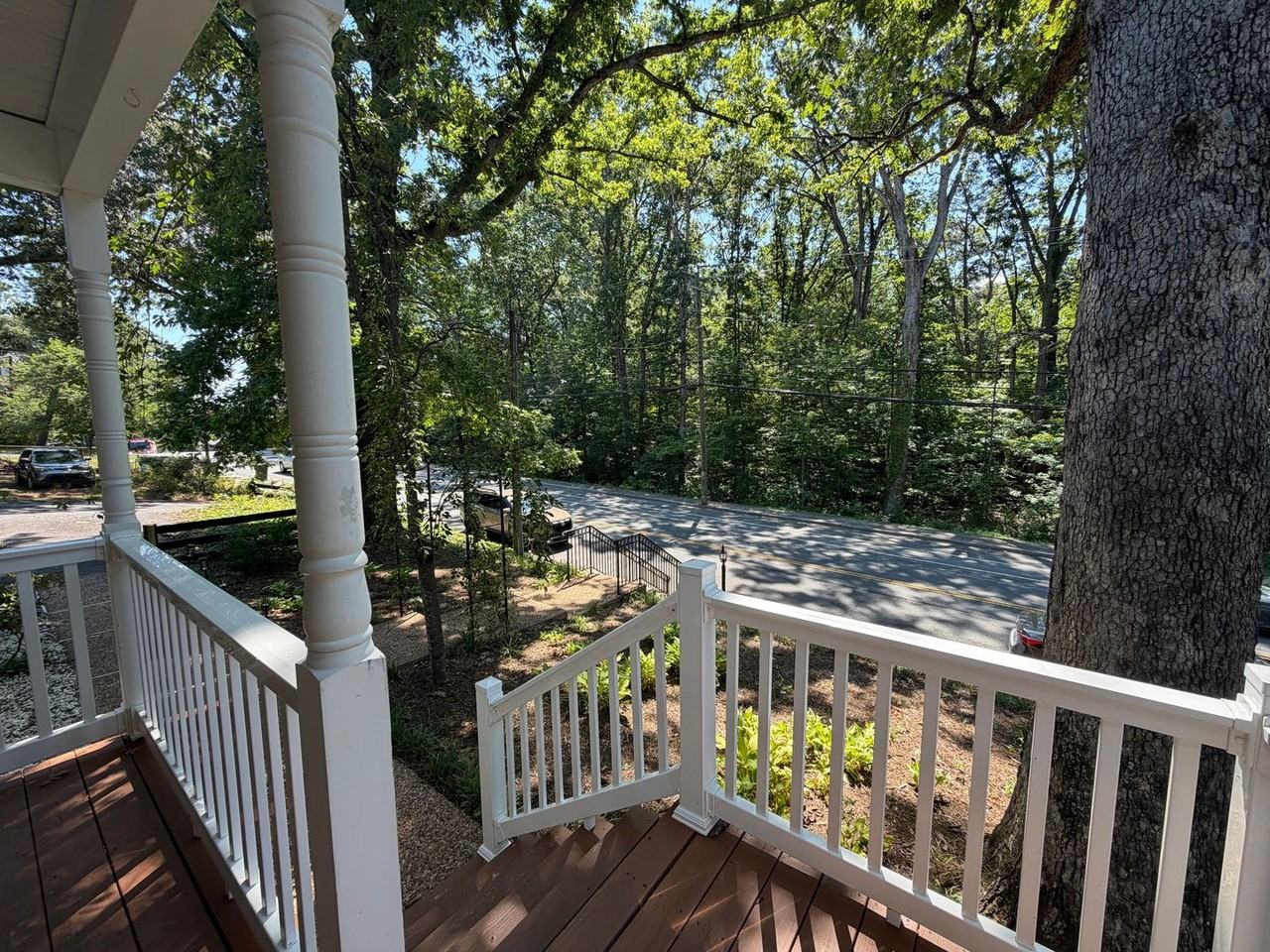 1611 Cherry Ave - Photo 5 of 41
