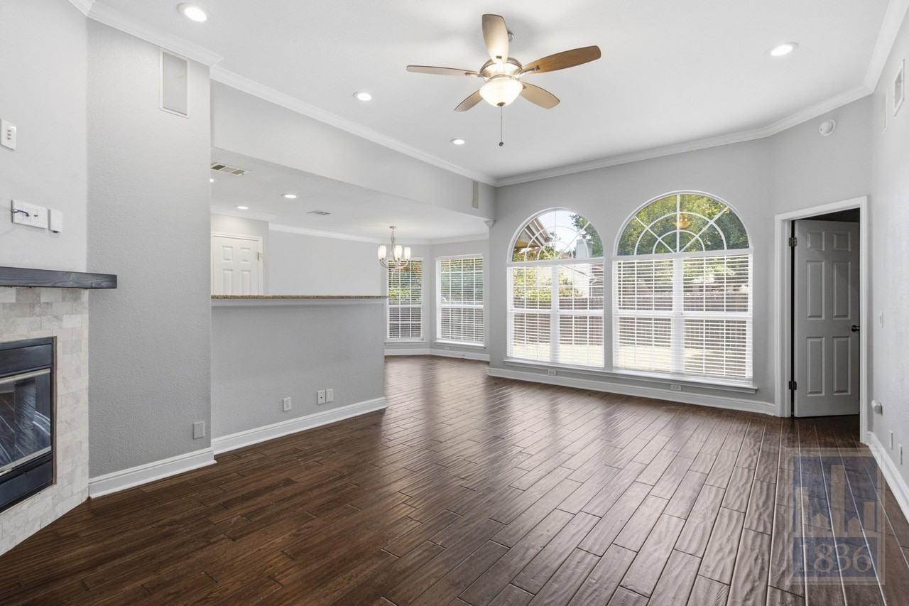 8507 Jilbur Dr - Photo 4 of 50
