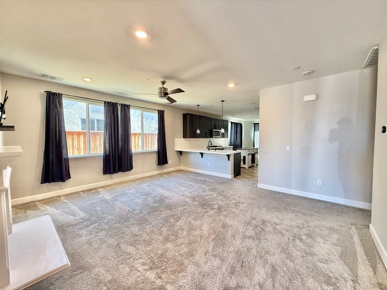 2925 Walker Way - Photo 6 of 21