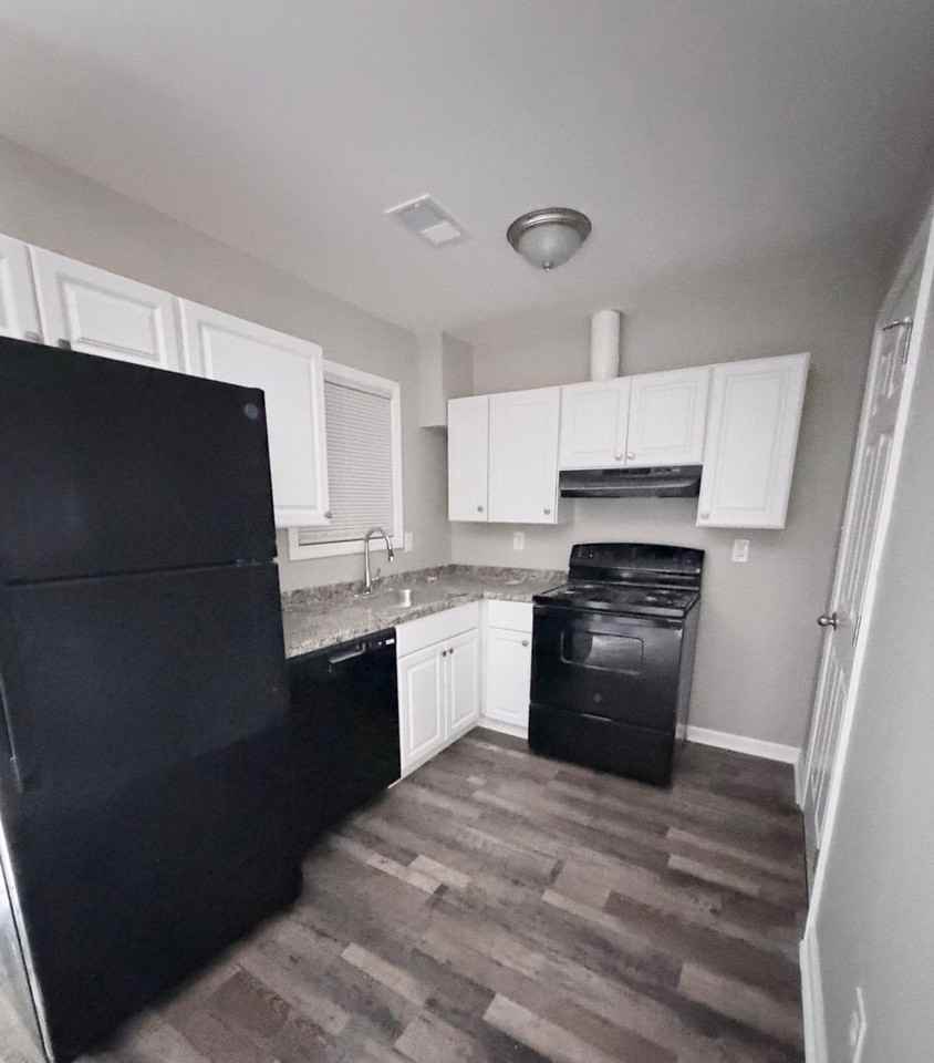 902 902 Bolton Road SW - B2 #B2 - Photo 3 of 8