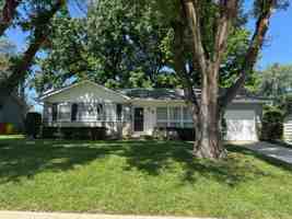 featured image of 121 Nw 6th St