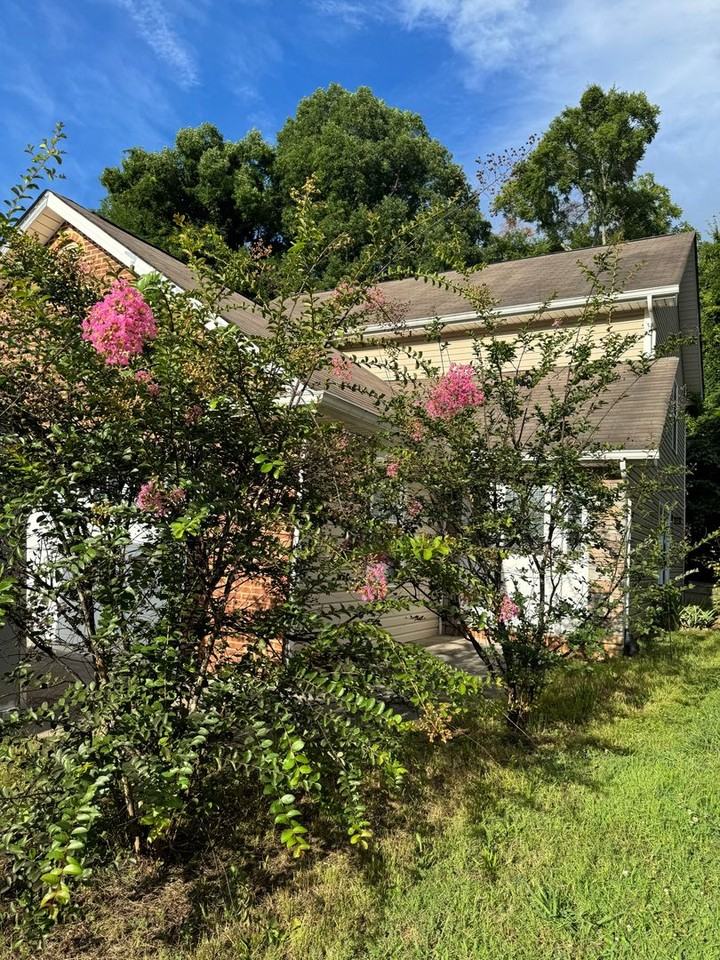 204 Tekoa Way