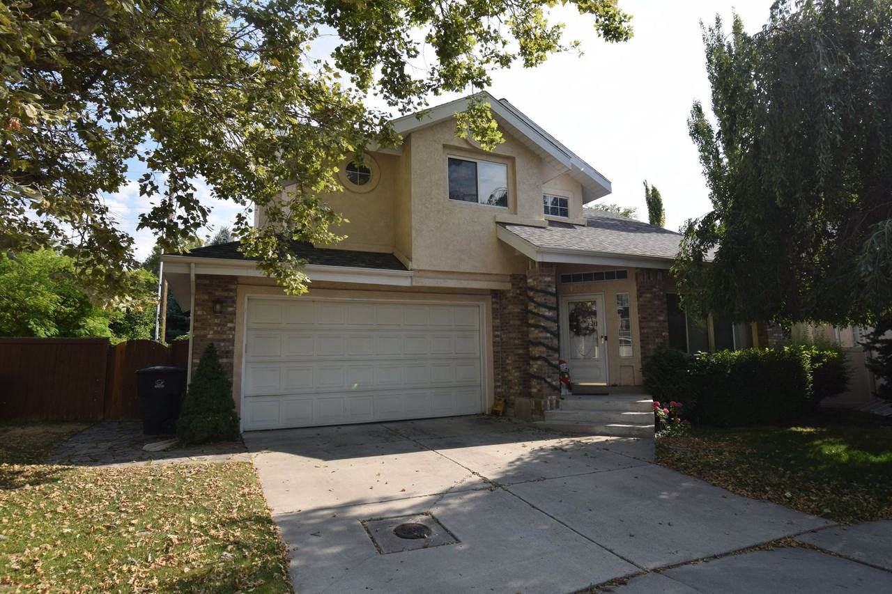 2122 E Rainbow Point Dr - Photo 2 of 32