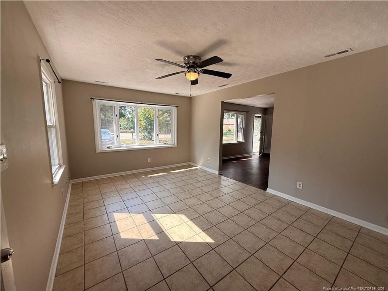4805 Fellows Ct - Photo 5 of 20