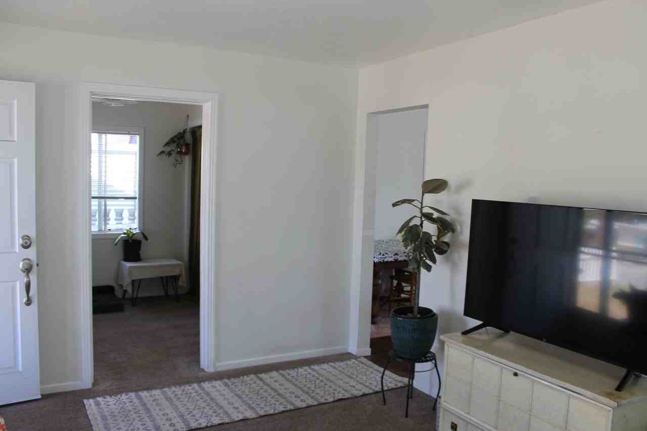 960 Balboa St - Photo 3 of 20