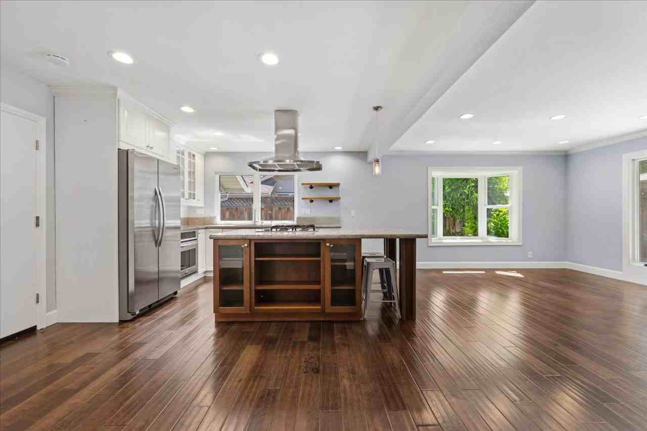 2464 Aram Ave - Photo 5 of 27