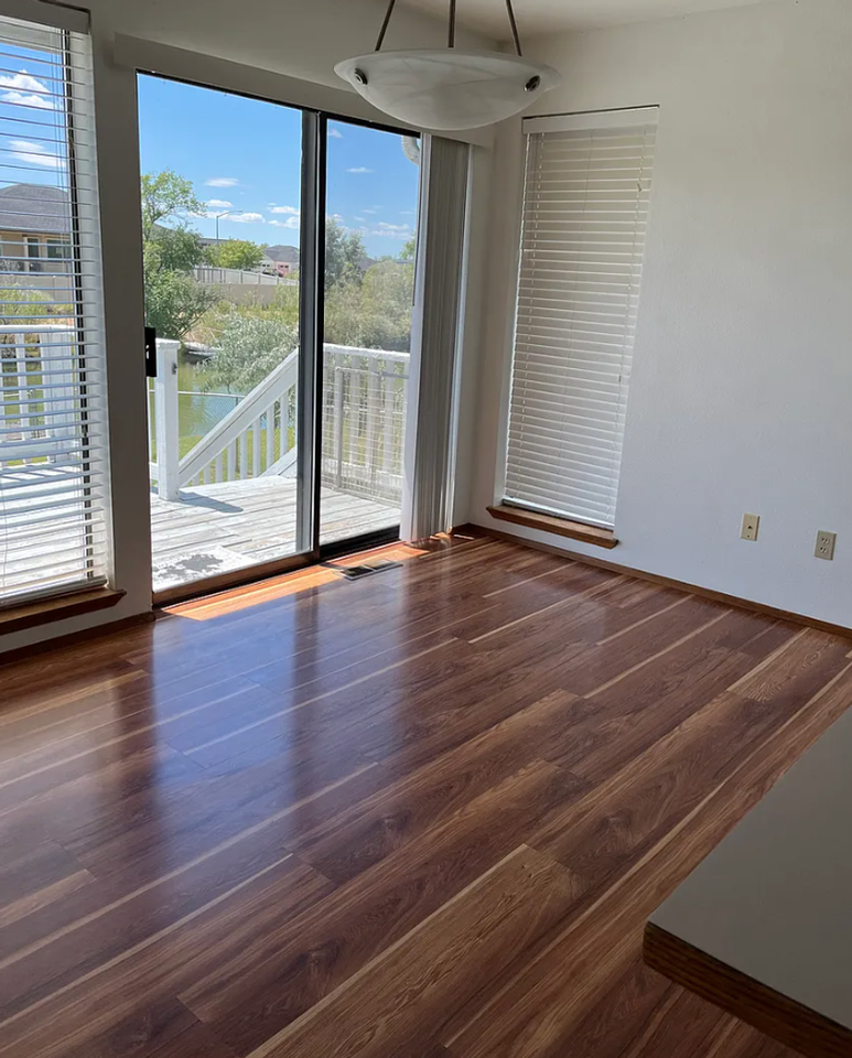 3825 Sage Rd - Photo 5 of 10