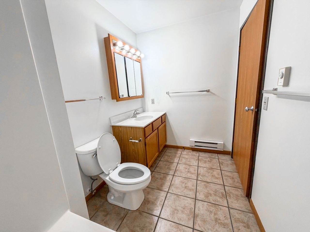 912 8th St S - Photo 3 of 12