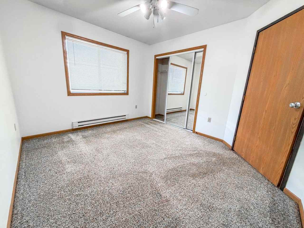 912 8th St S - Photo 5 of 12