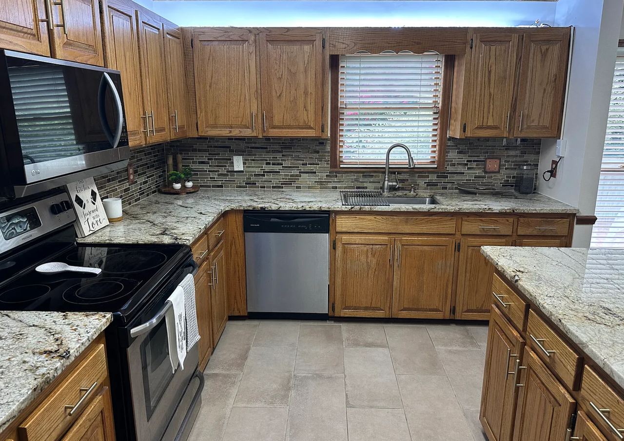 1200 Stillwater Rd - Photo 5 of 27