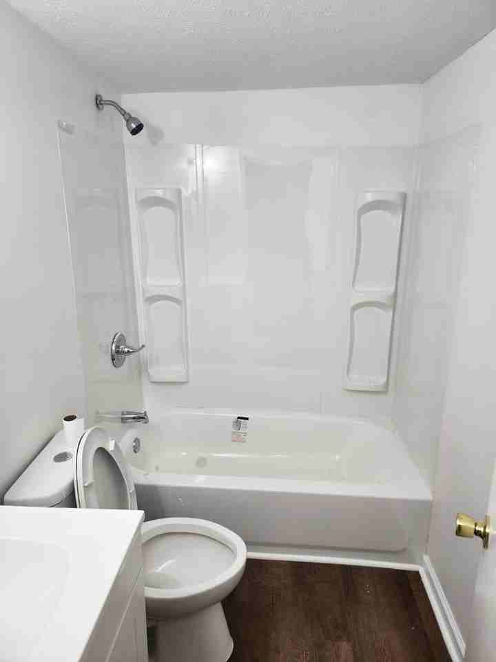 3713 Center St - Photo 7 of 10