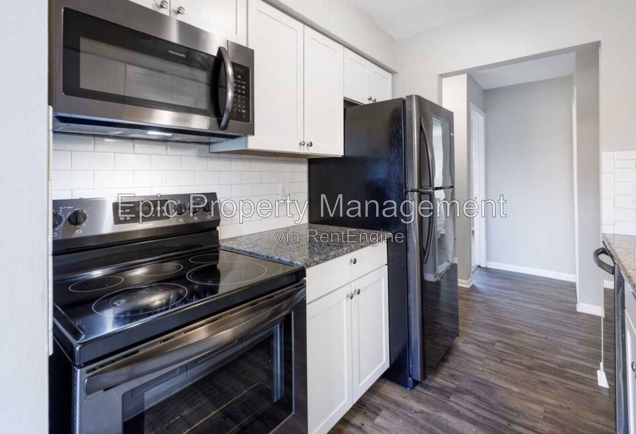 10045 Groh Rd #43 - Photo 3 of 9
