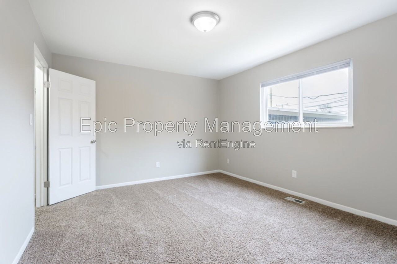 10045 Groh Rd #43 - Photo 7 of 9