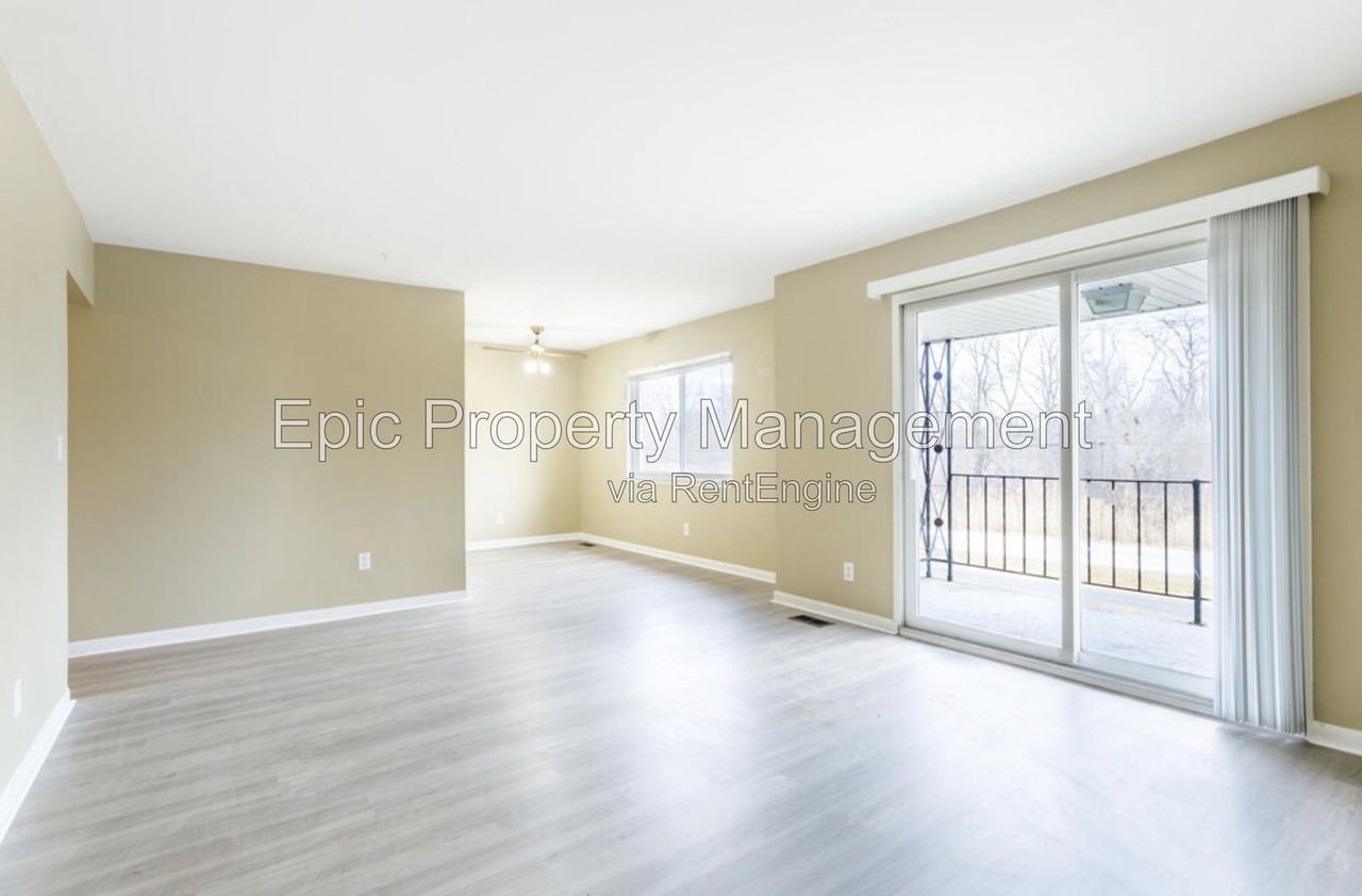 10033 Groh Rd #33 - Photo 6 of 9