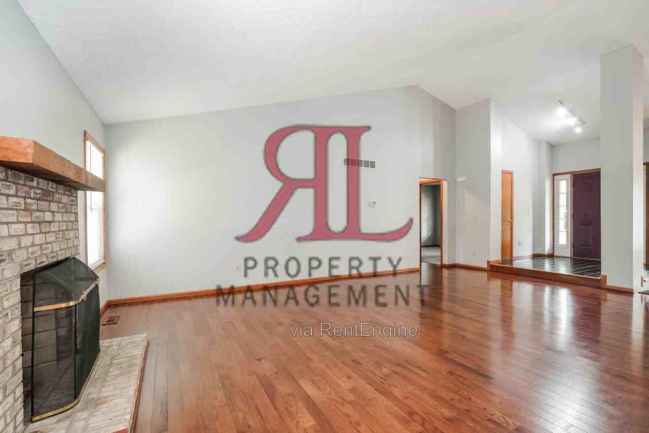 5684 Wilcox Rd - Photo 2 of 17