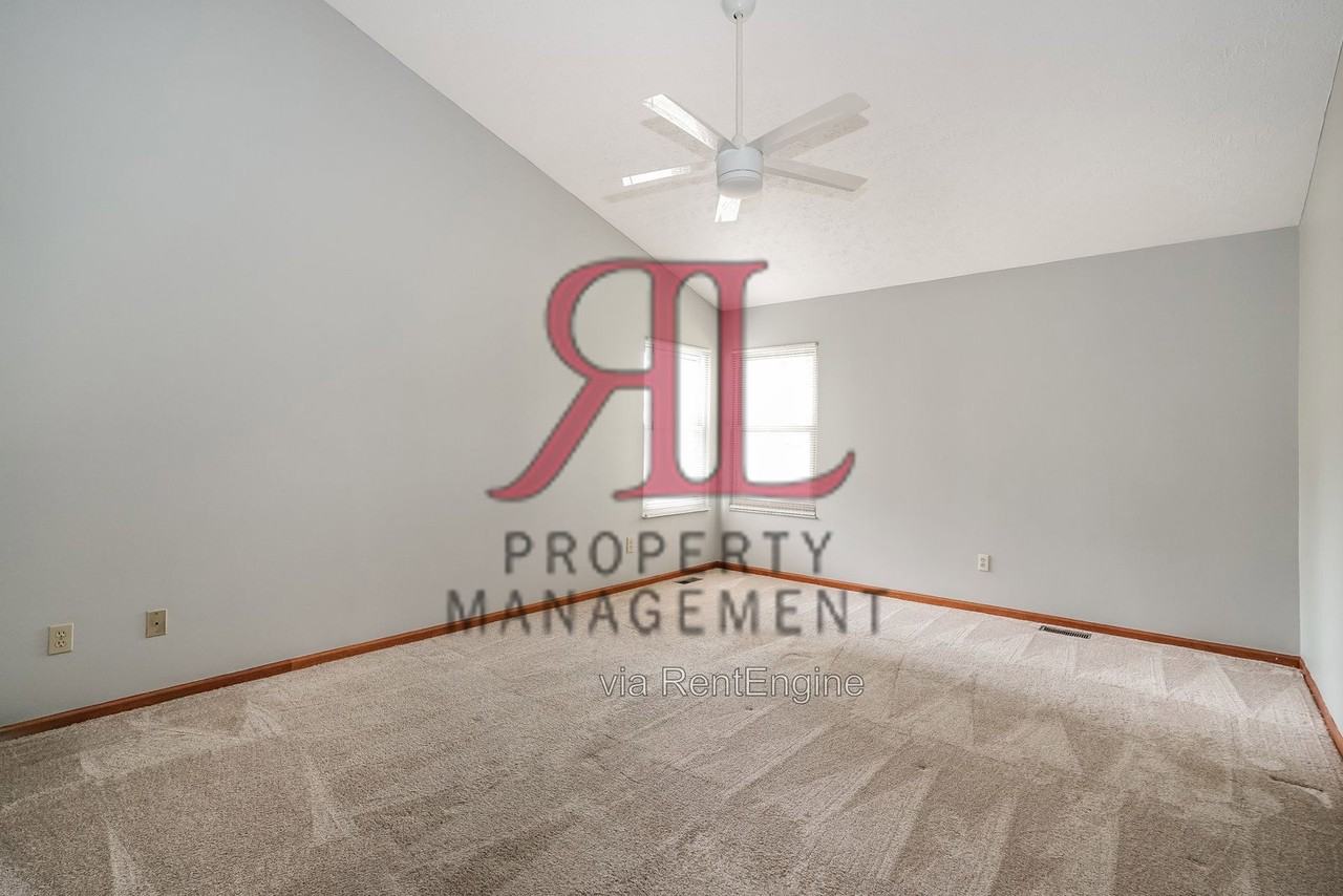 5684 Wilcox Rd - Photo 5 of 17