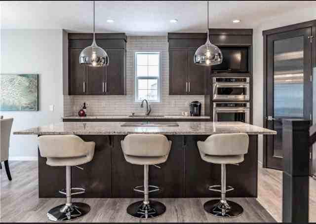 466 Silverado Blvd Sw - Photo 2 of 5
