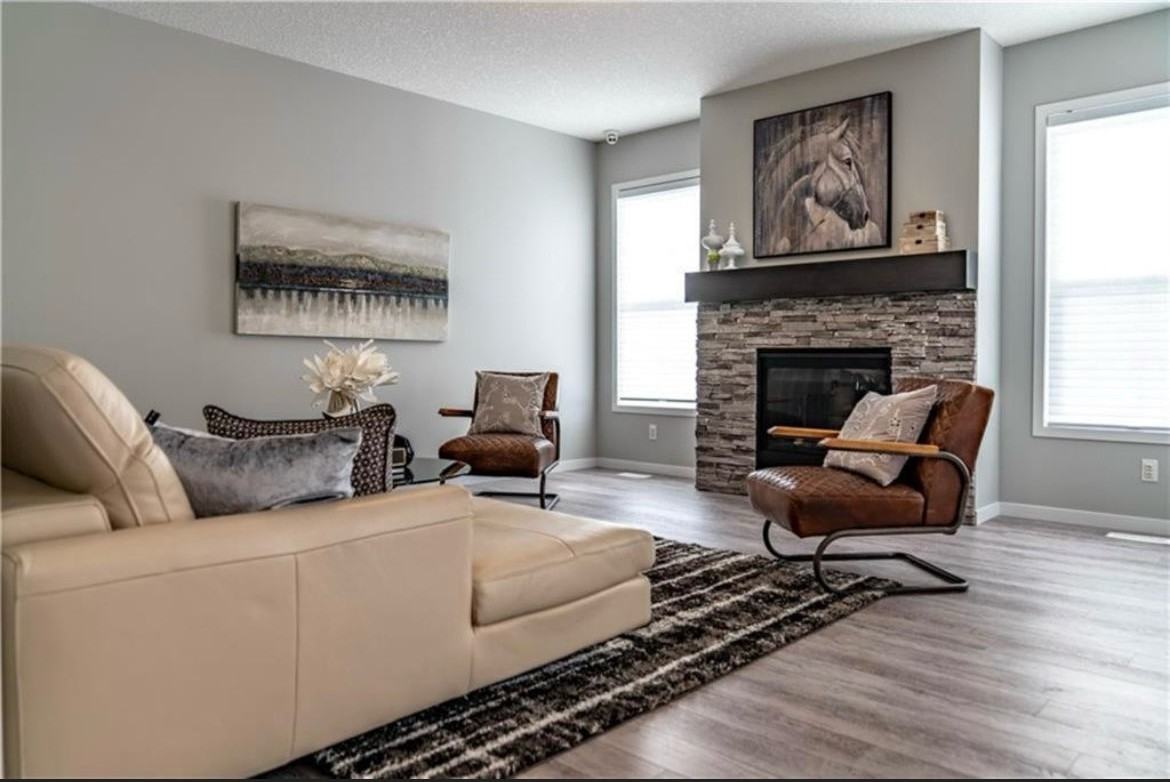 466 Silverado Blvd Sw - Photo 4 of 5