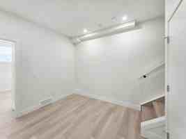 featured image of 7412 34 Ave Nw