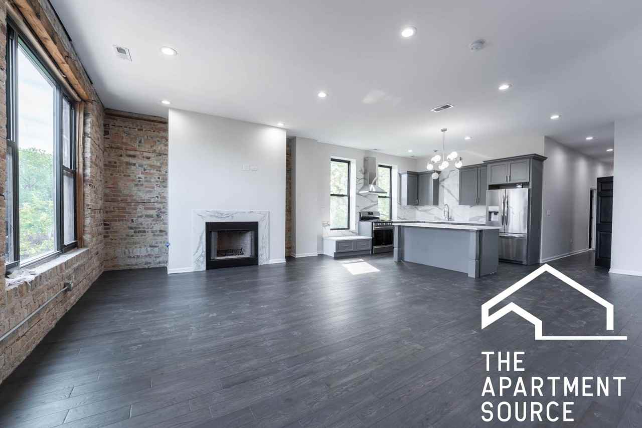 2701 W Thomas St #3 - Photo 3 of 33