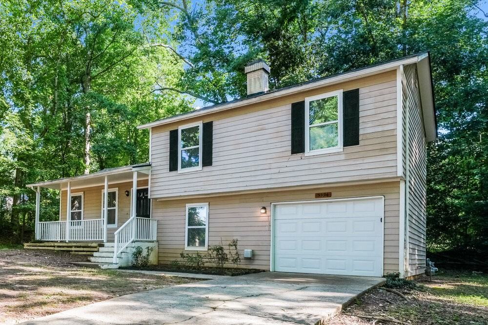 5394 Greenhedge Ct - Photo 5 of 18