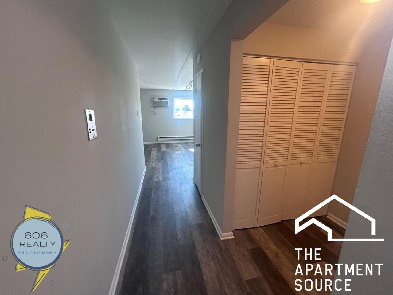 1128 Des Plaines Ave #304 - Photo 5 of 12