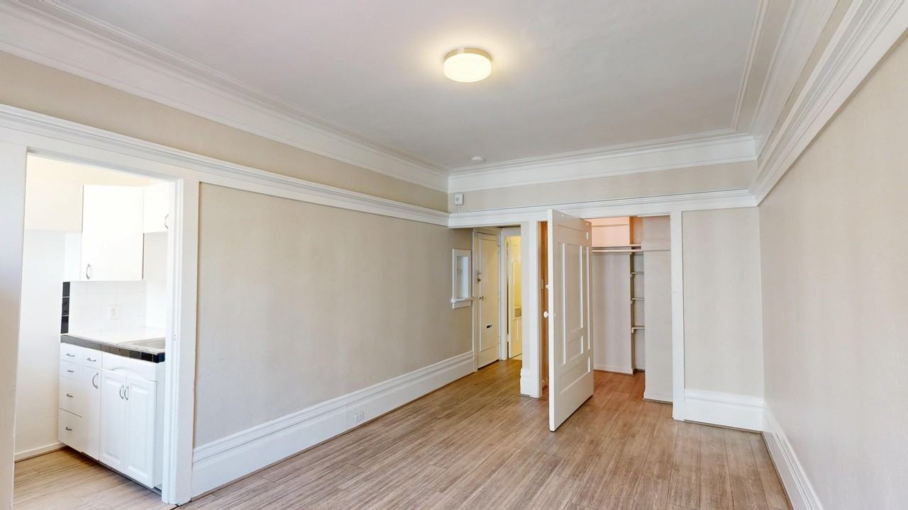 709 Geary Street - Photo 5 of 25