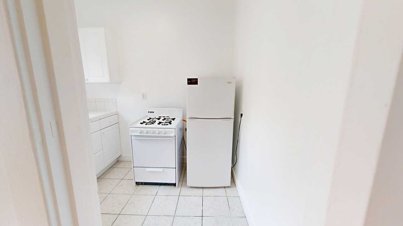 449 O'Farrell Street - Photo 5 of 6