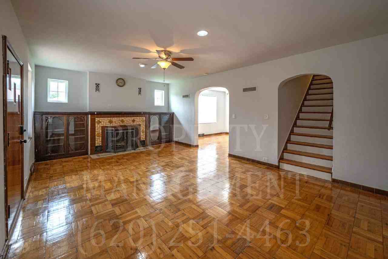 1110 W 5th St - Photo 2 of 40