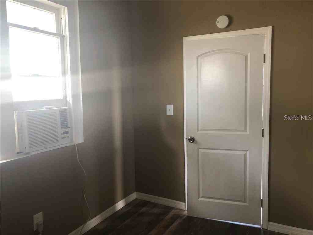1117 11th St Pennsylvania Avenue Unit A - Photo 3 of 11