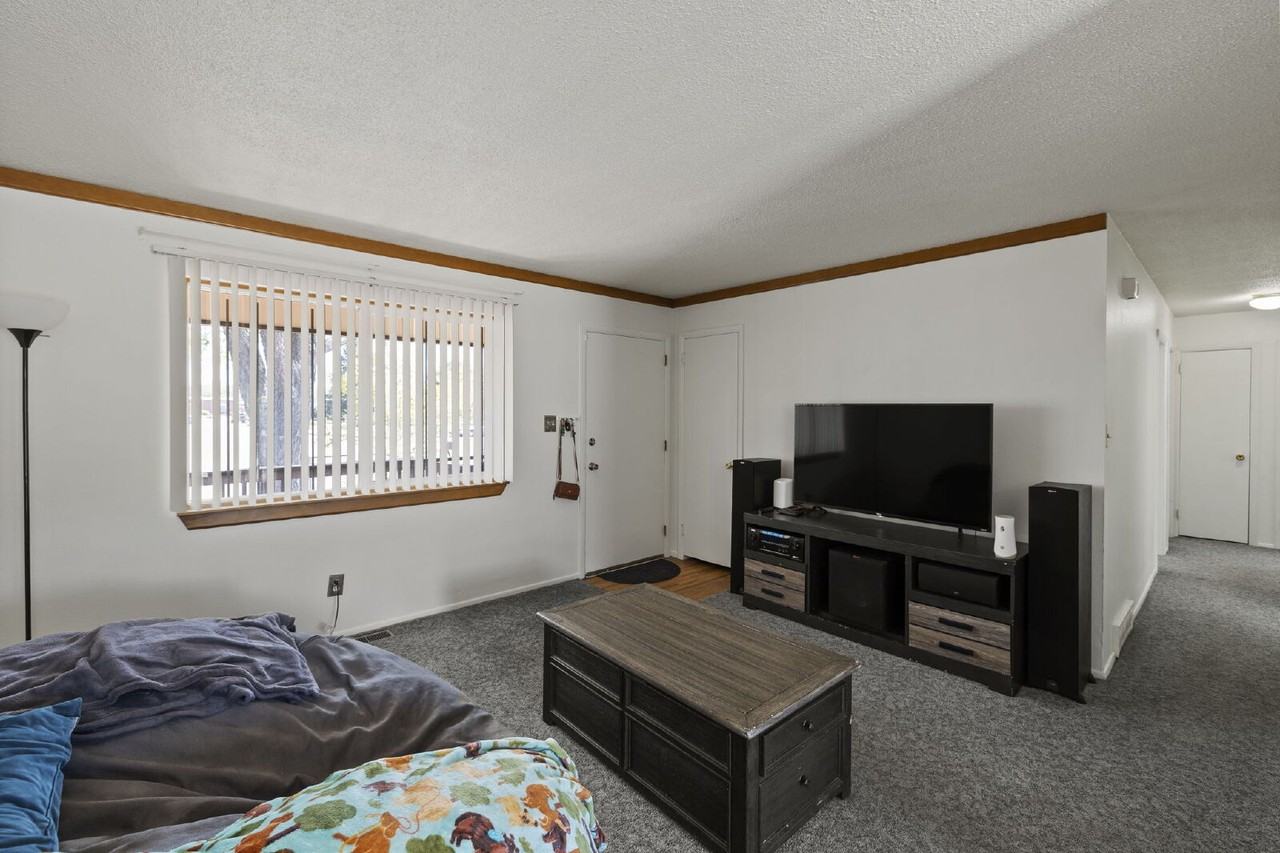 2650 Willard Dr - Photo 6 of 28