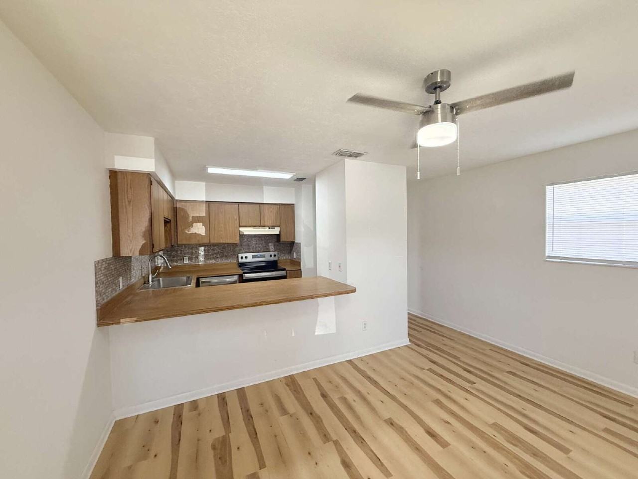 3815 Osprey Cir #D - Photo 2 of 14