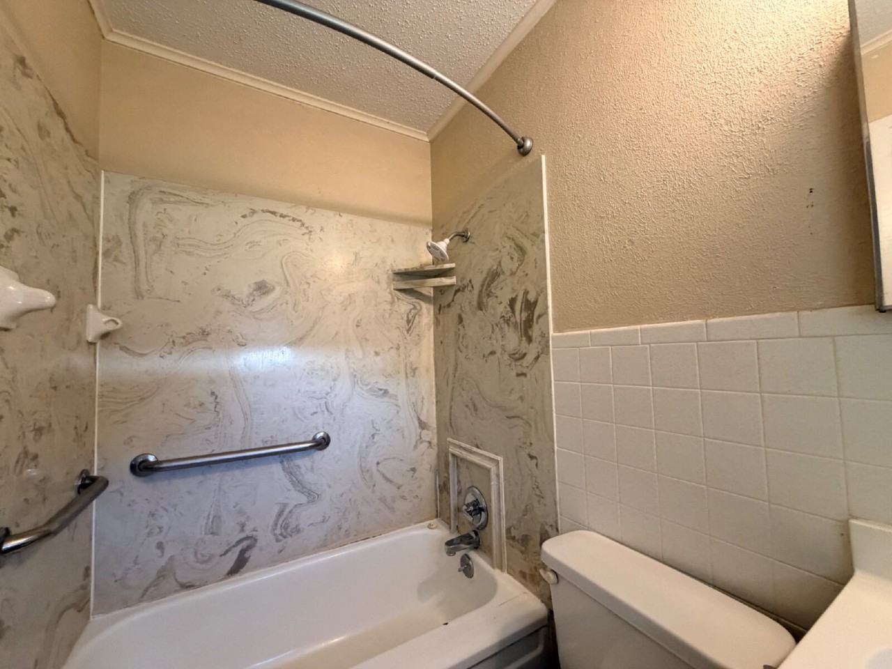 5530 17th St - Photo 6 of 14